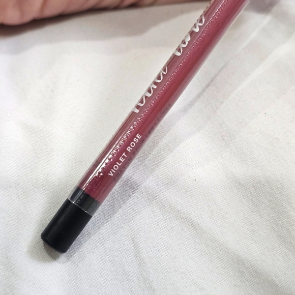 ♡Victoria's Secret Lip Liner | Velvet Line | Sold Out Items - 4 Colors Available - Picture 12 of 17